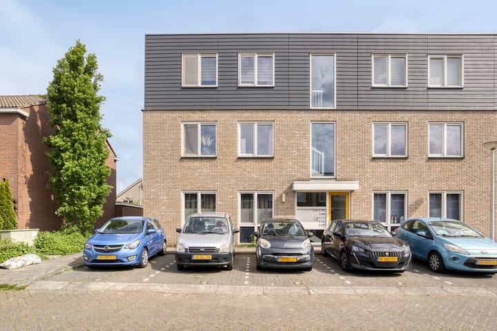 Foto 1 van Crocusstraat 12-A