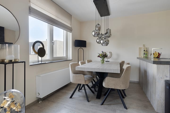 Foto 8 van Crocusstraat 12-A