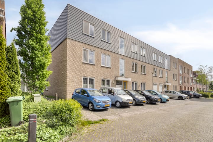 Foto 17 van Crocusstraat 12-A