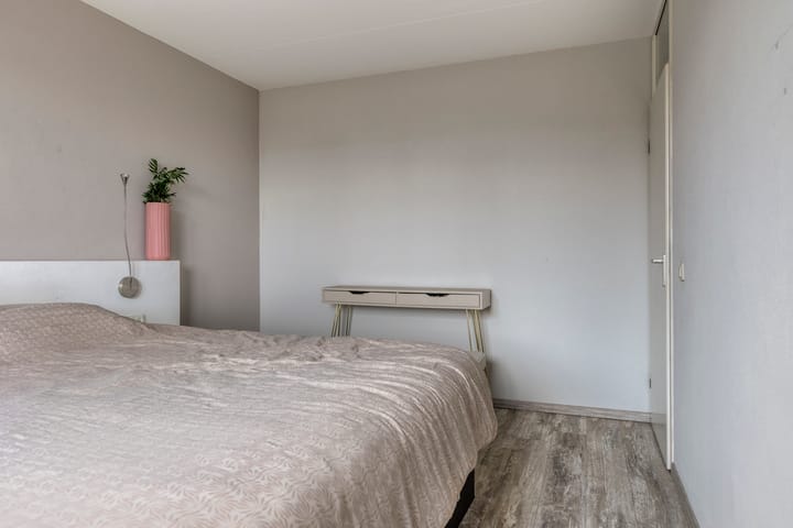 Foto 16 van Clemens van den Bergstraat 18