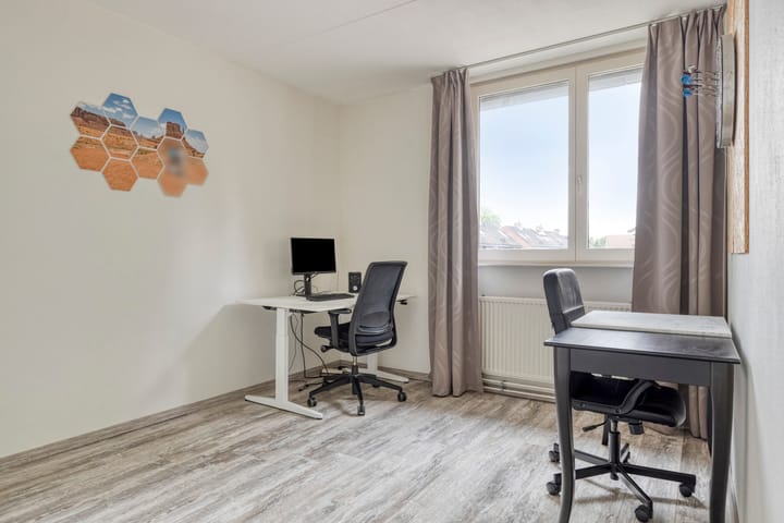 Foto 17 van Clemens van den Bergstraat 18