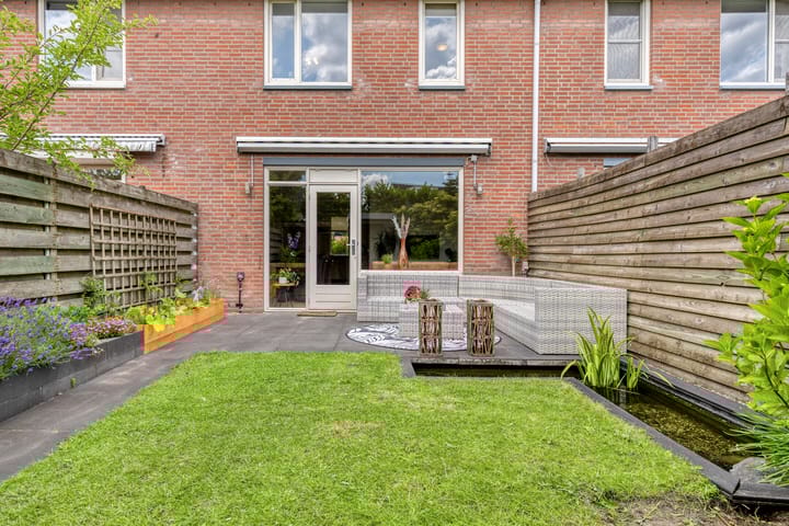 Foto 26 van Clemens van den Bergstraat 18