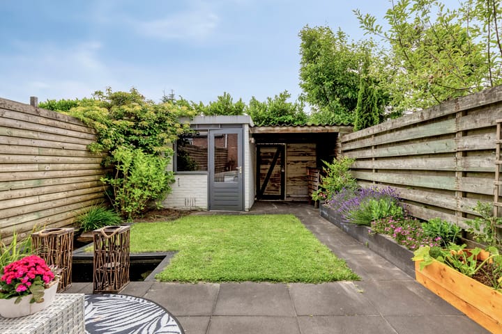 Foto 28 van Clemens van den Bergstraat 18