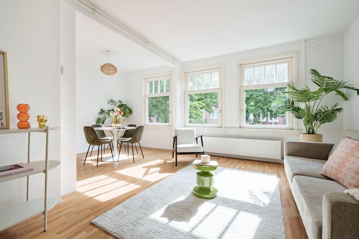 Photo 2 of Stolwijkstraat 20-1