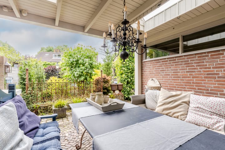 Foto 28 van Esdoornlaan 22