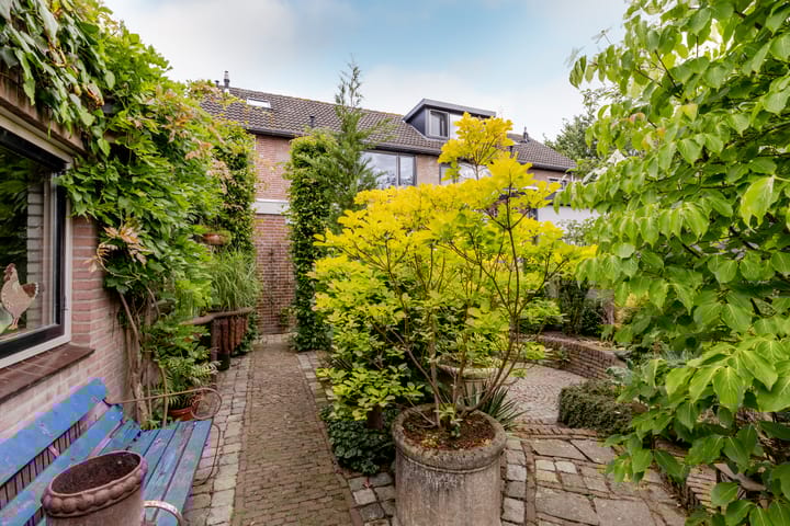 Foto 34 van Esdoornlaan 22