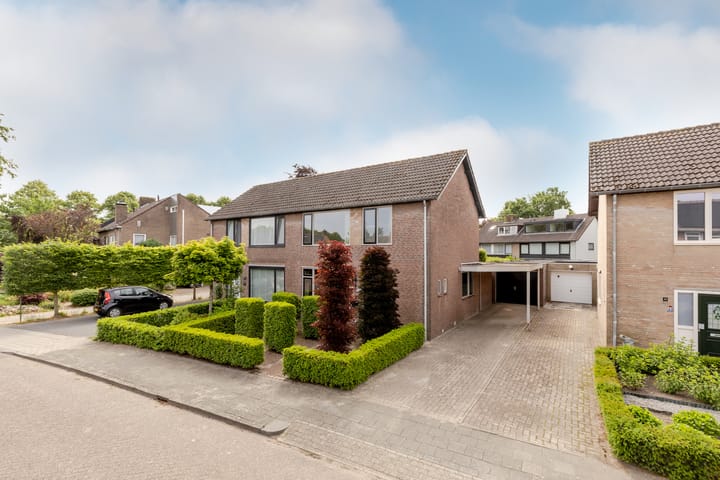 Foto 45 van Esdoornlaan 22