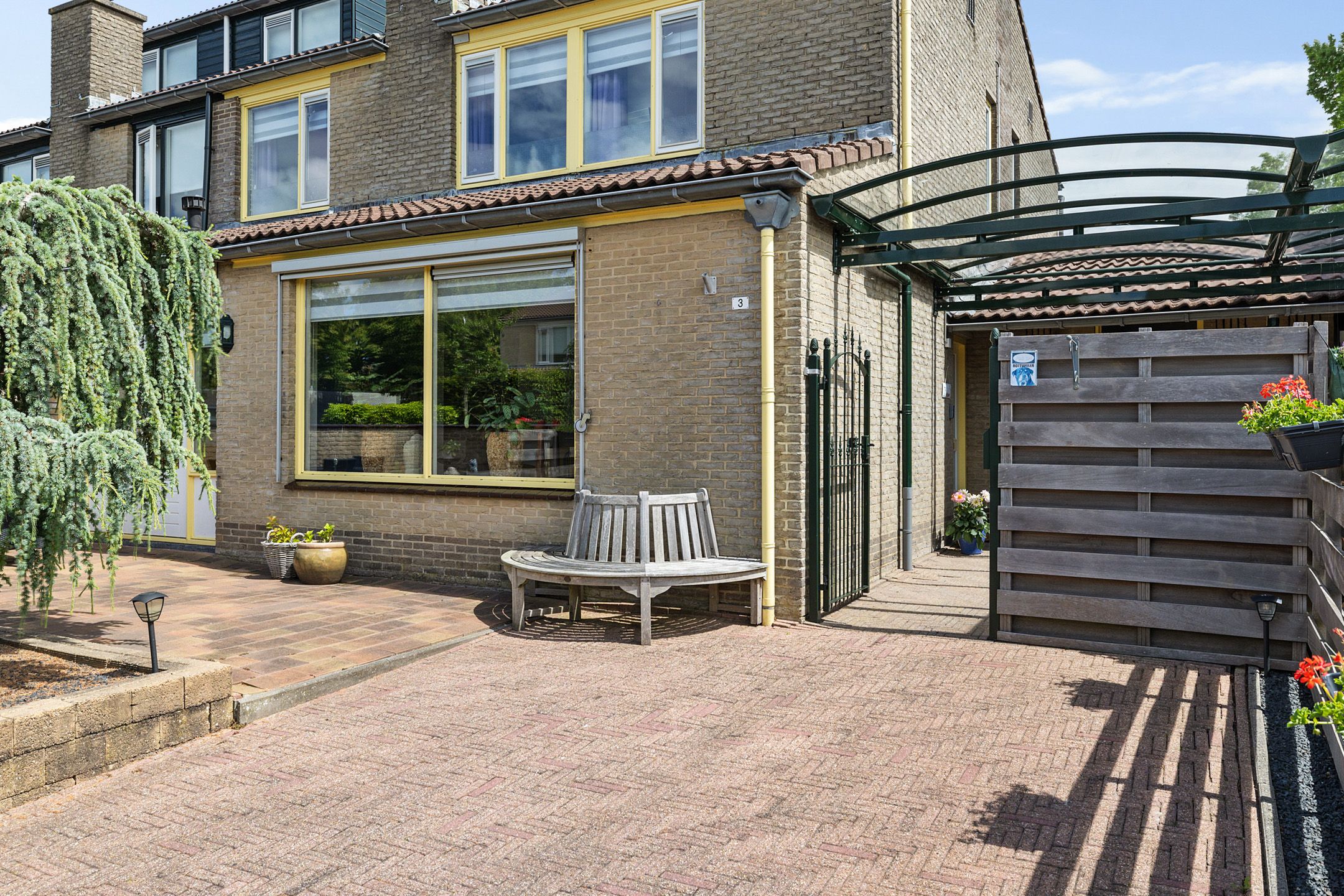 Photo 3 of Juckemastate 3