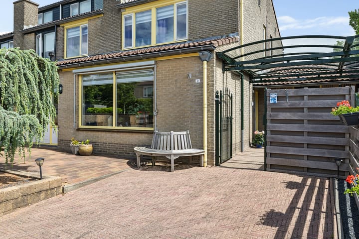 Foto 3 van Juckemastate 3