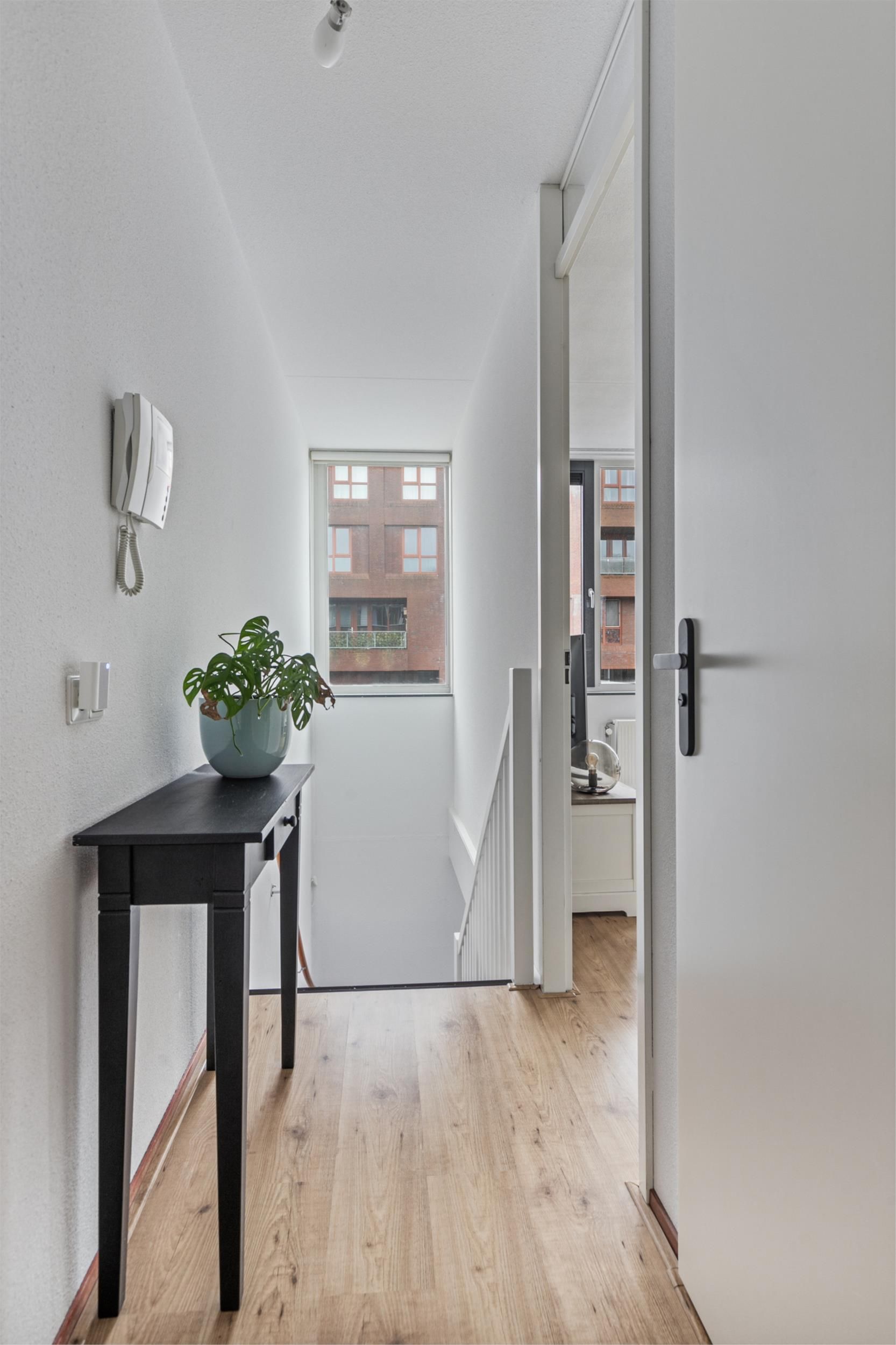 Foto 12 van Aronskelkstraat 151