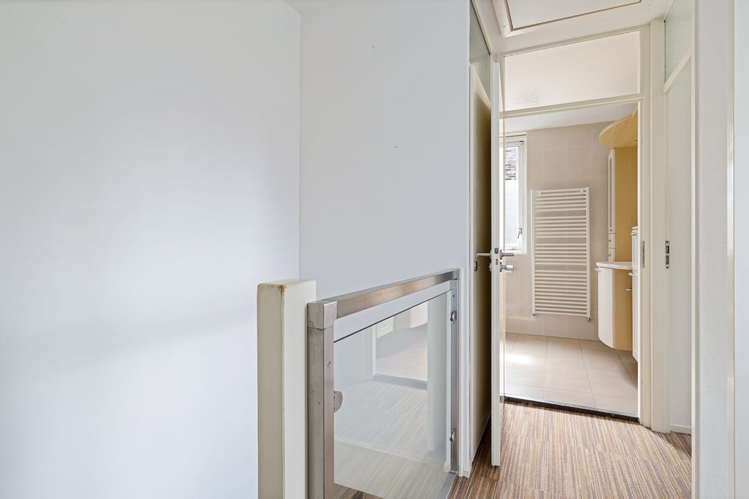 Photo 23 of Juckemastate 3