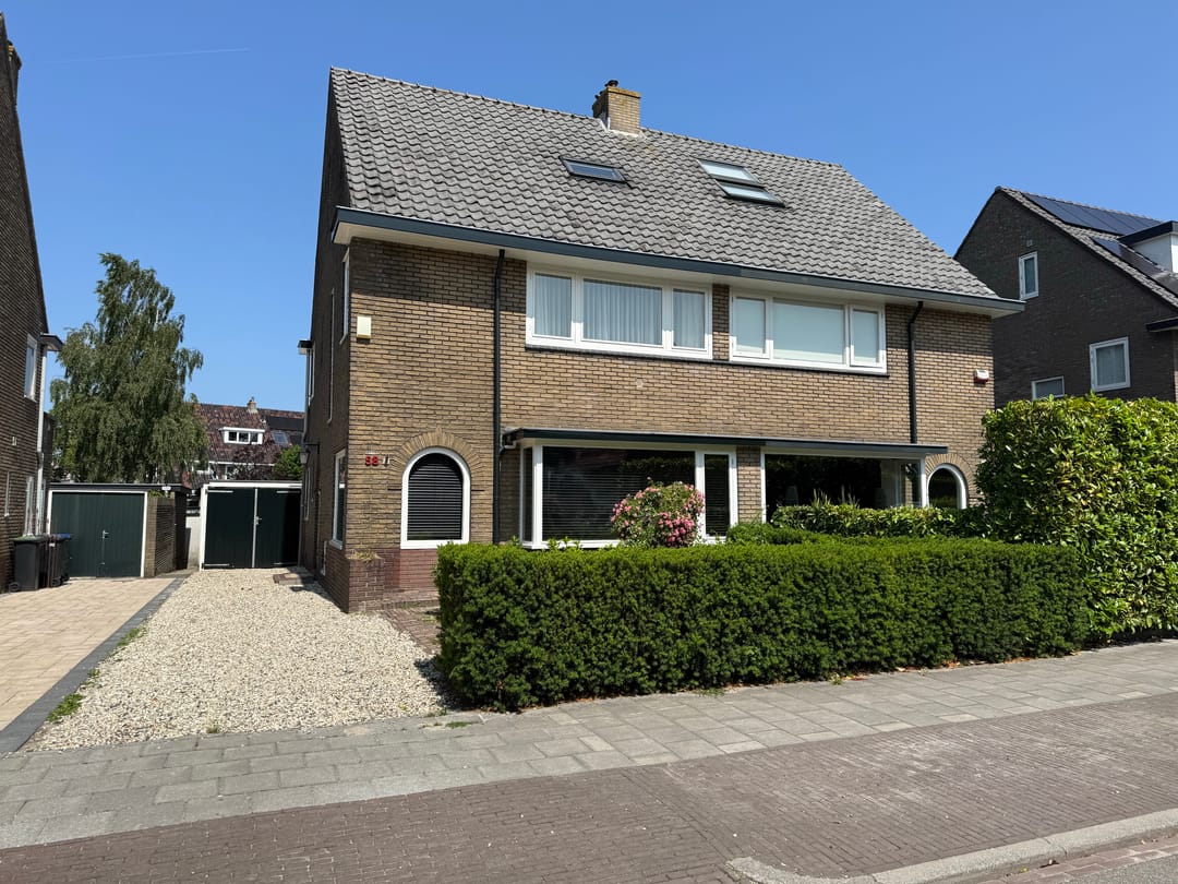 Foto 1 van Oude Loosdrechtseweg 58