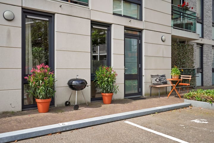 Foto 32 van Van Hoftenstraat 37