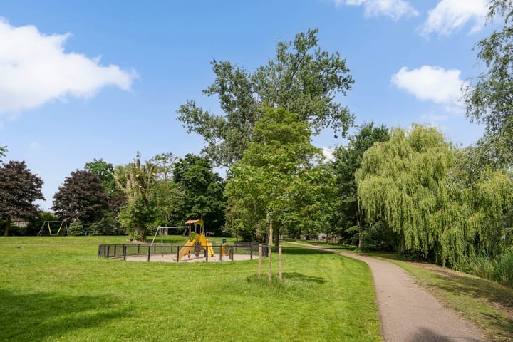 Foto 38 van Van Hoftenstraat 37