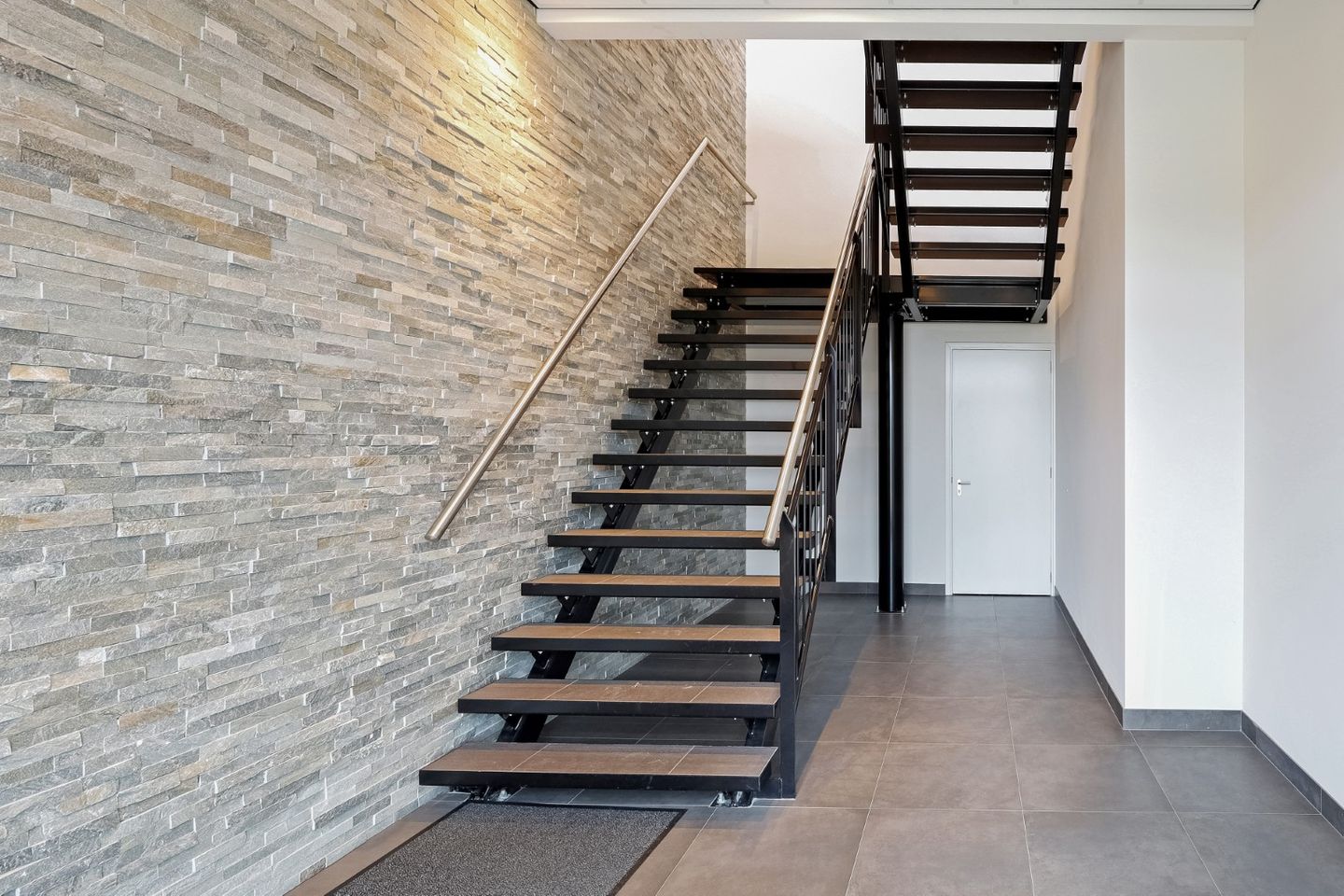 View photo 4 of Toermalijnstraat 12-D