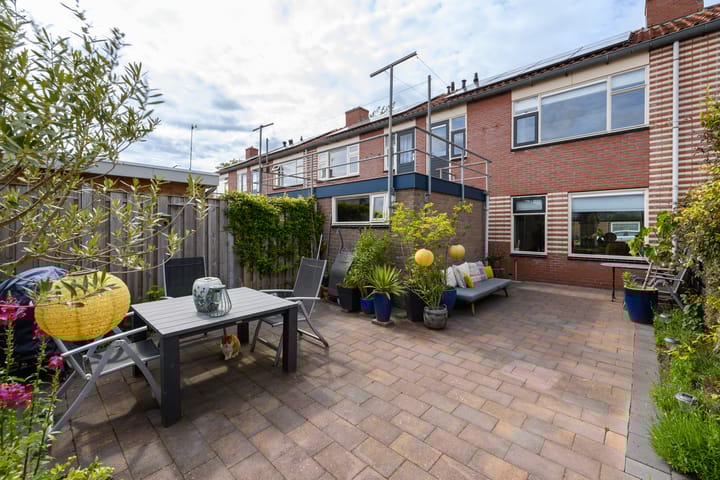 Foto 25 van Ir.Lelylaan 41