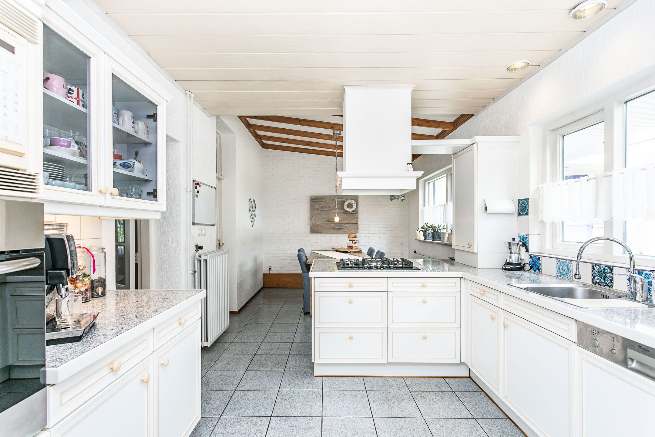 Foto 12 van Dorpstraat 8