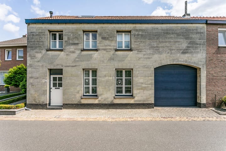 Foto 42 van Dorpstraat 8