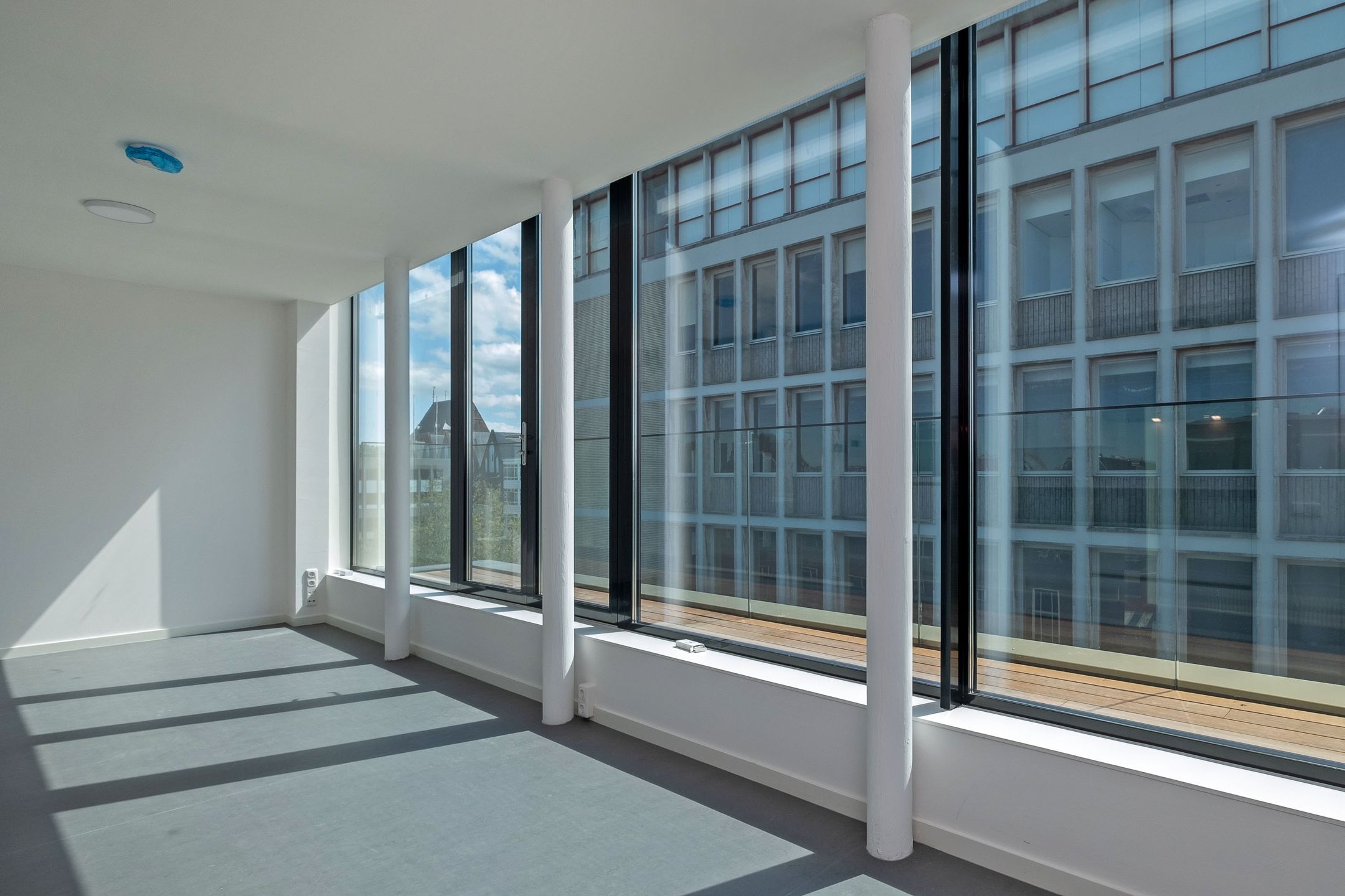 Photo 6 of Weeshuisgang 2-20