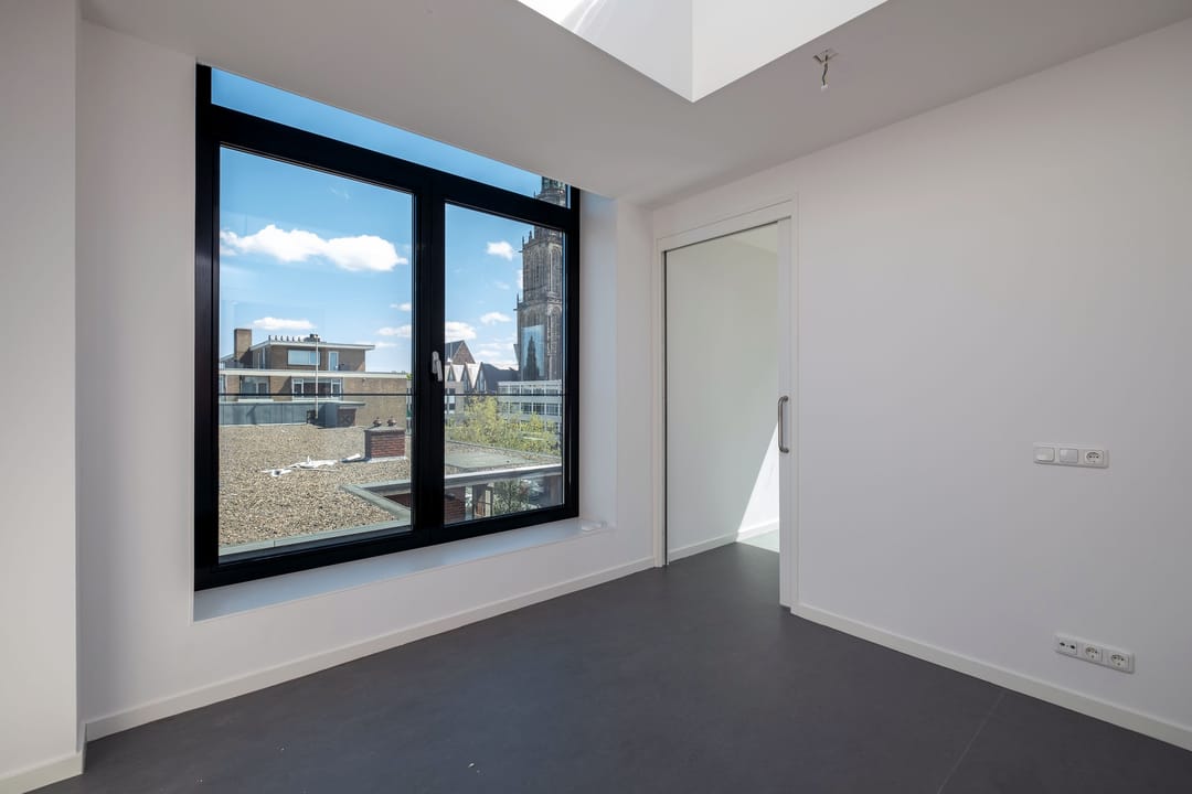 Photo 7 of Weeshuisgang 2-20