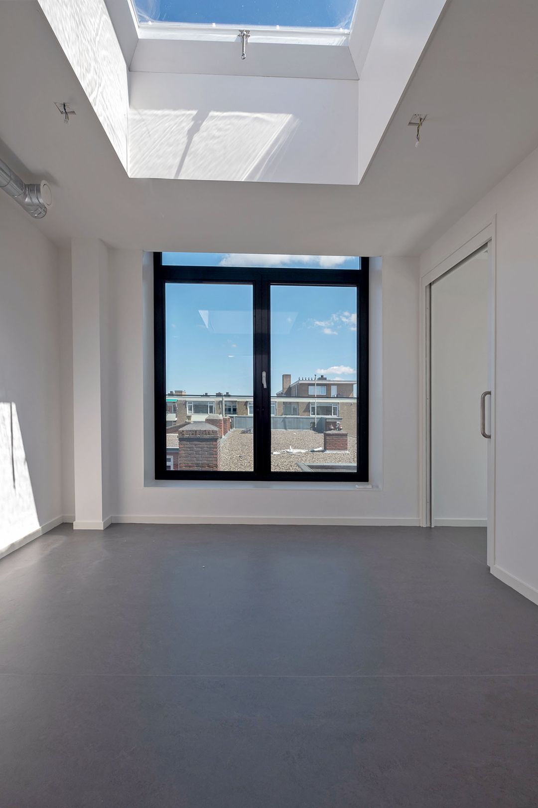 Photo 8 of Weeshuisgang 2-20