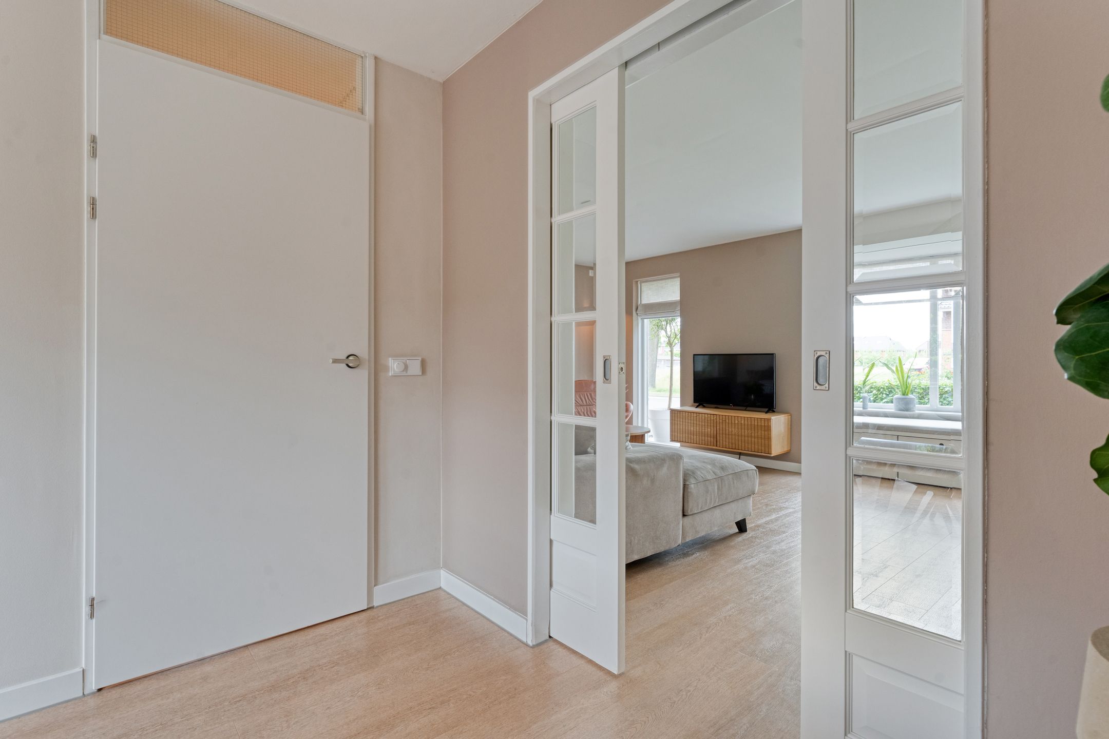 Foto 9 van Van Rechterenallee 56