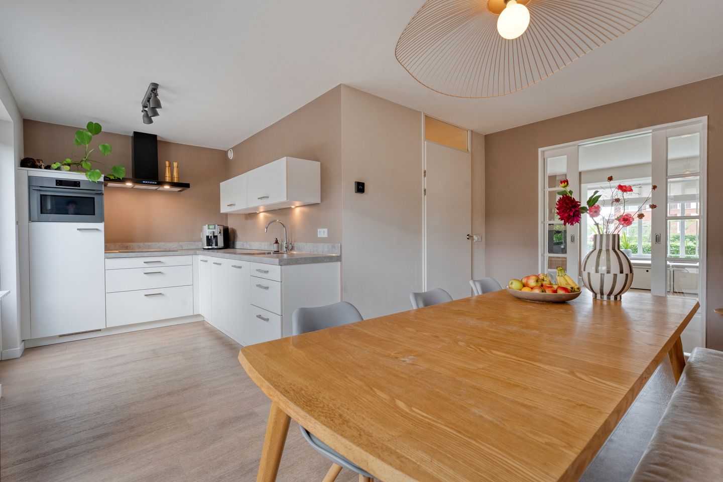 Foto 20 van Van Rechterenallee 56