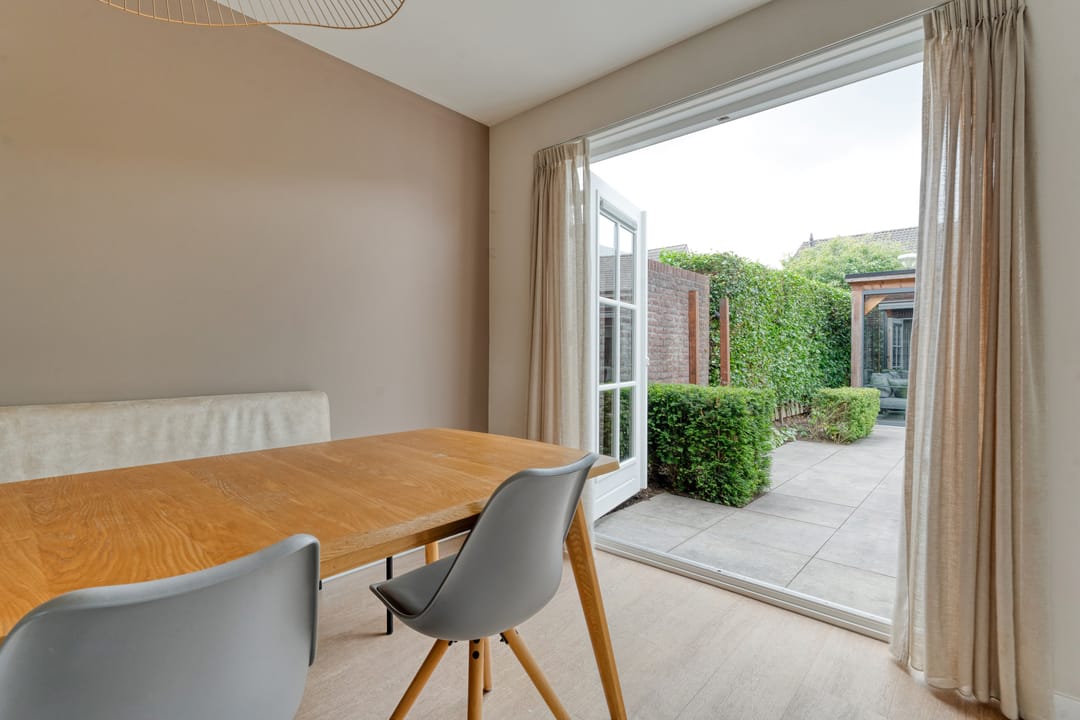 Foto 23 van Van Rechterenallee 56