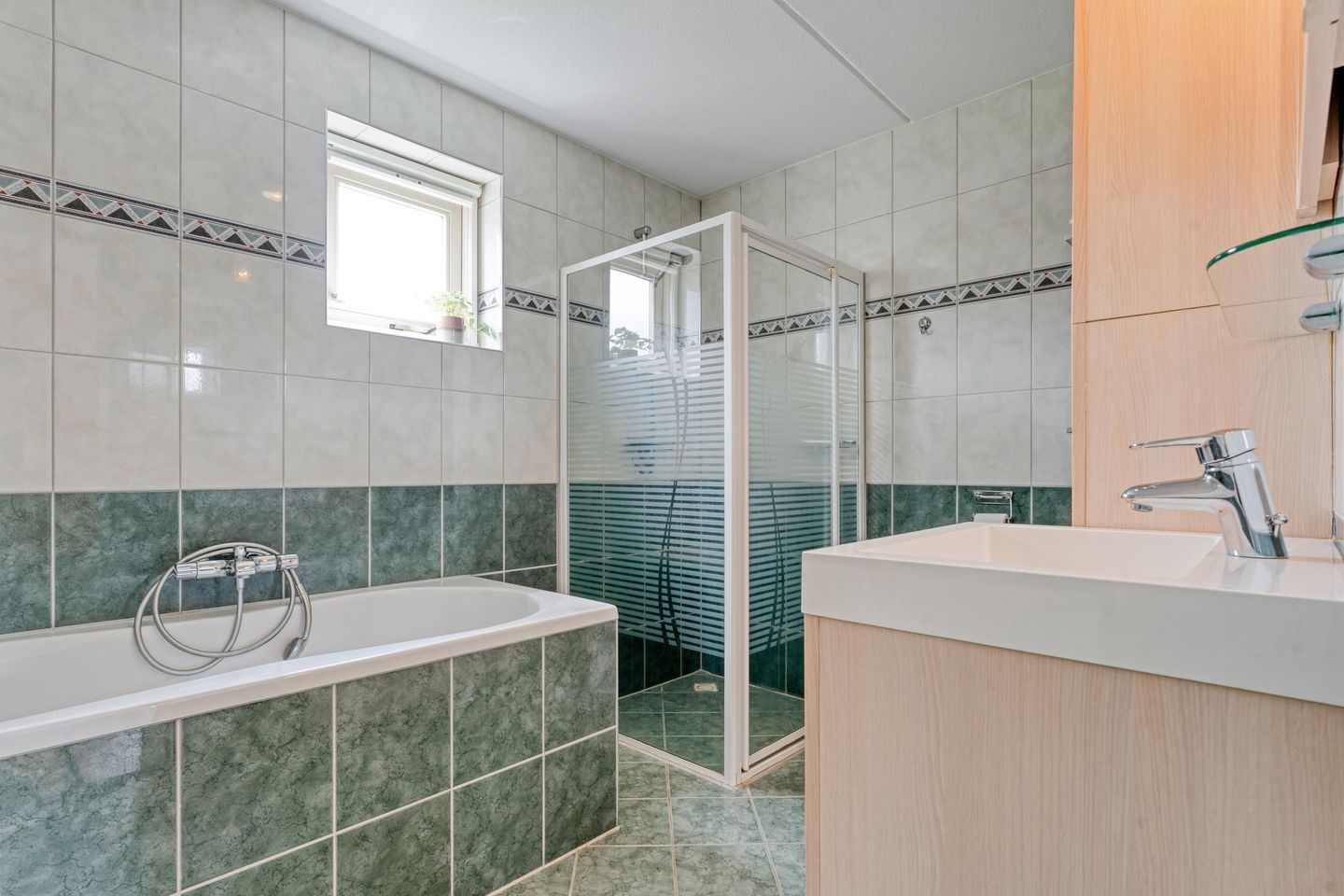 Foto 29 van Van Rechterenallee 56