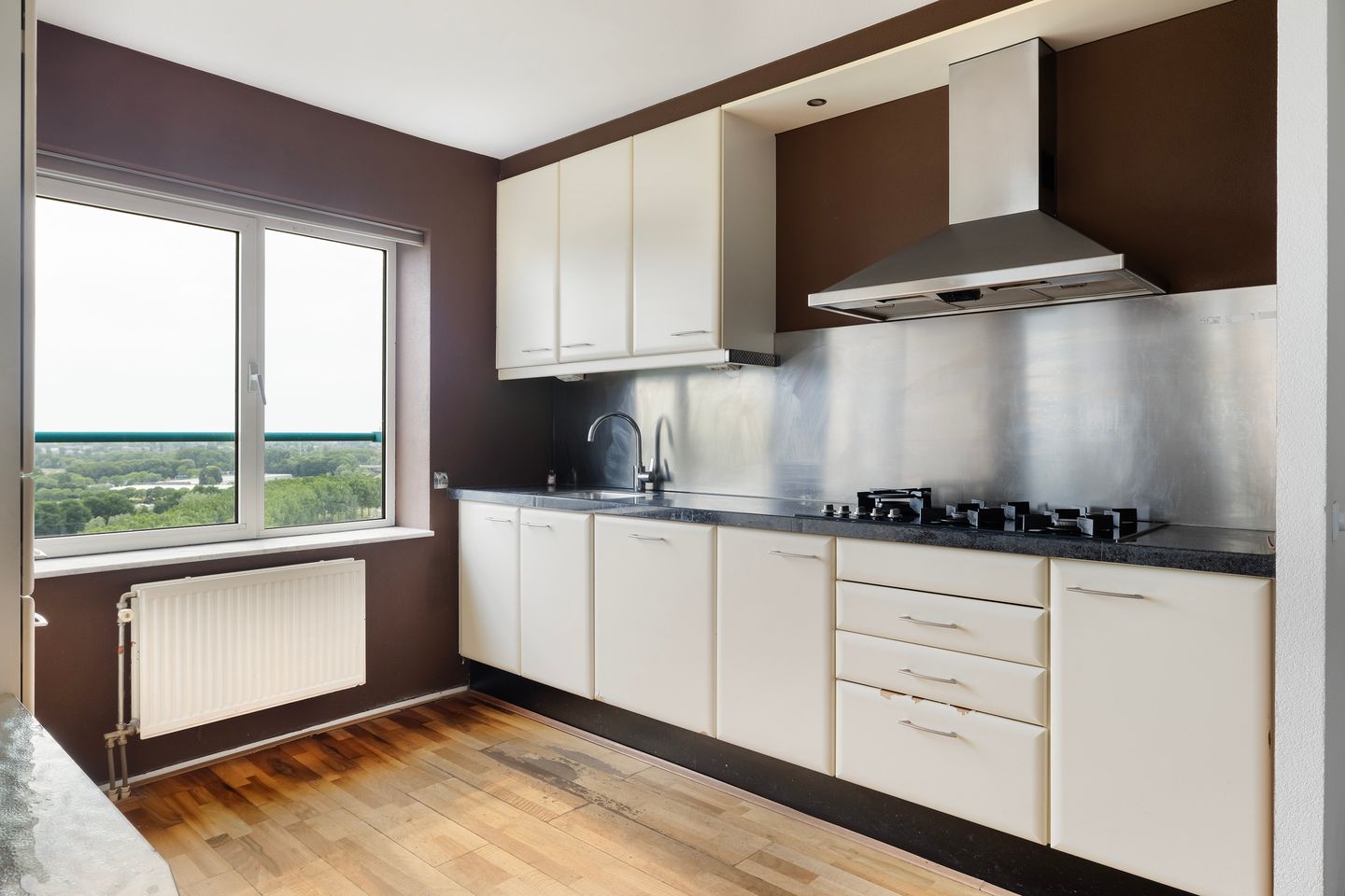 Foto 10 van Van Eesterenplein 329