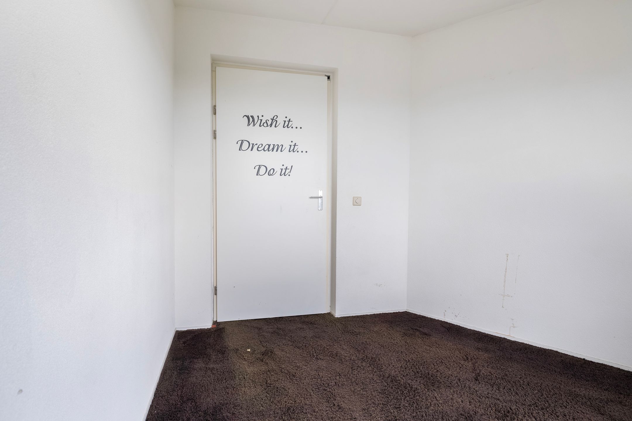 Foto 18 van Van Eesterenplein 329