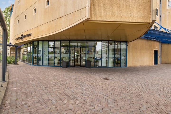 Foto 30 van Van Eesterenplein 329