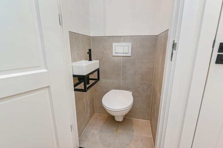 Photo 14 of Watervlierstraat 49