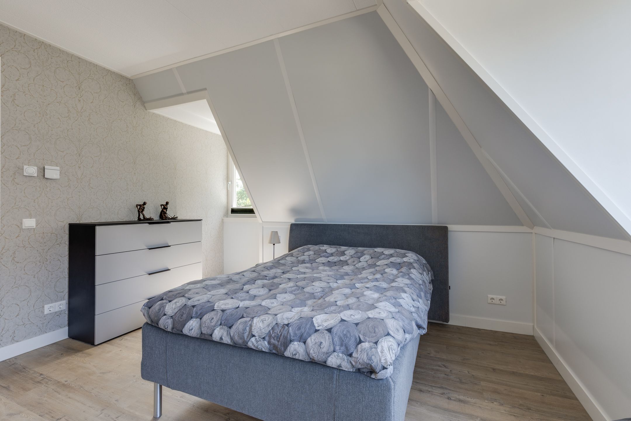 Foto 30 van Hoge Es 3