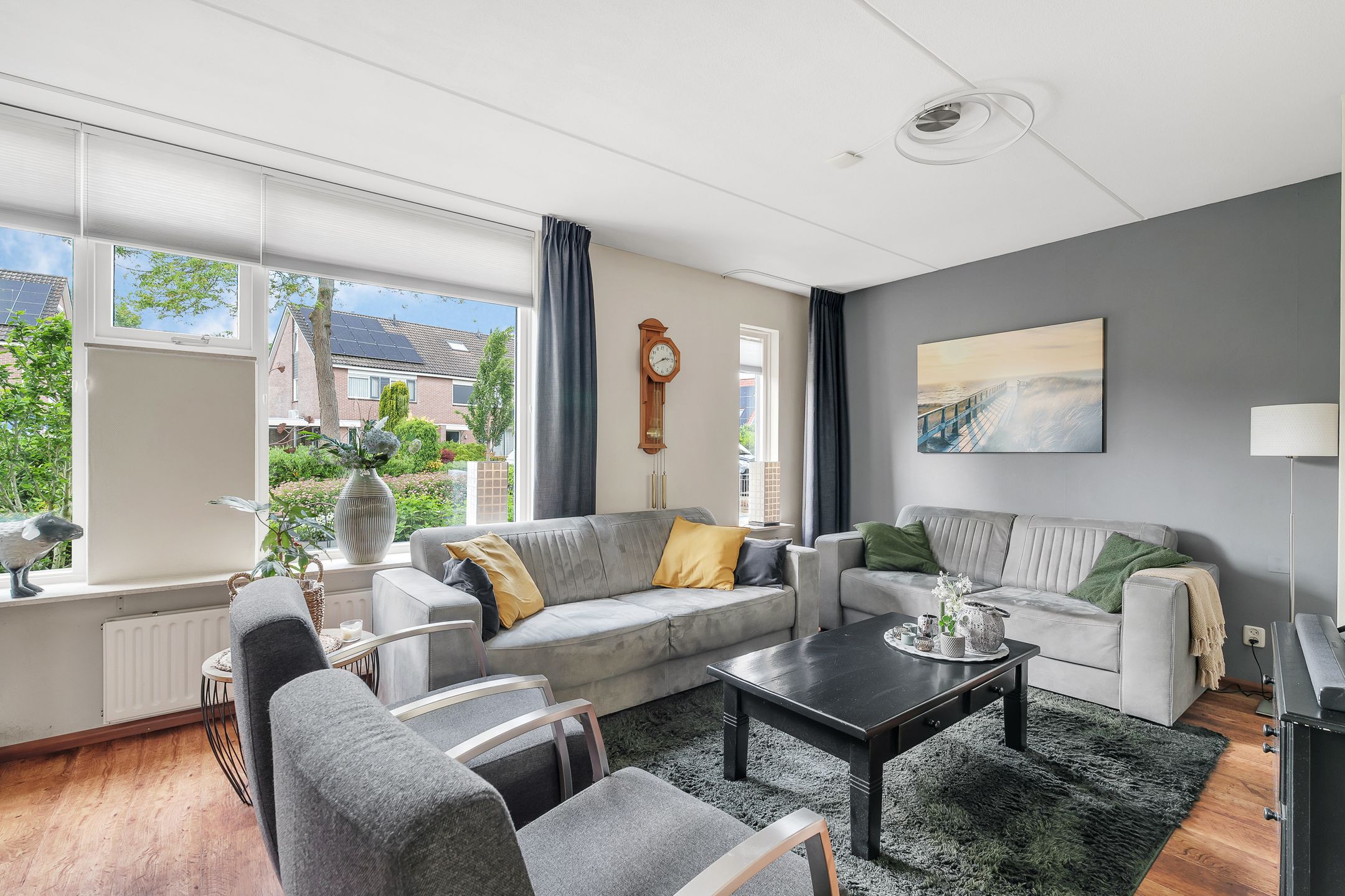 Foto 3 van Weegbree 15