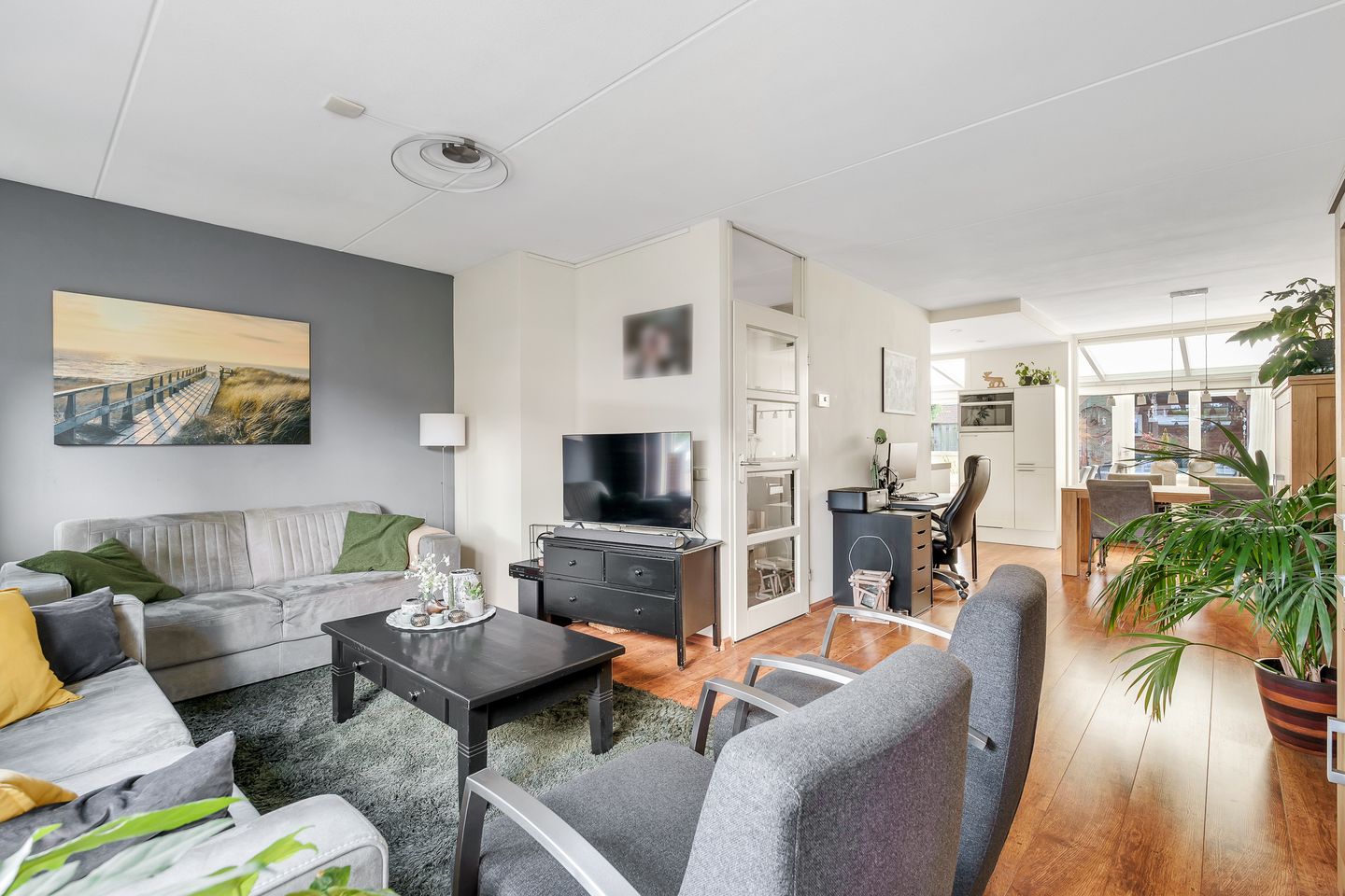 Foto 4 van Weegbree 15