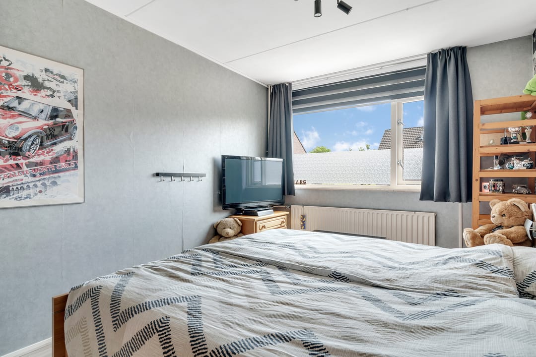 Foto 22 van Weegbree 15