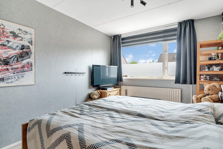 Foto 22 van Weegbree 15