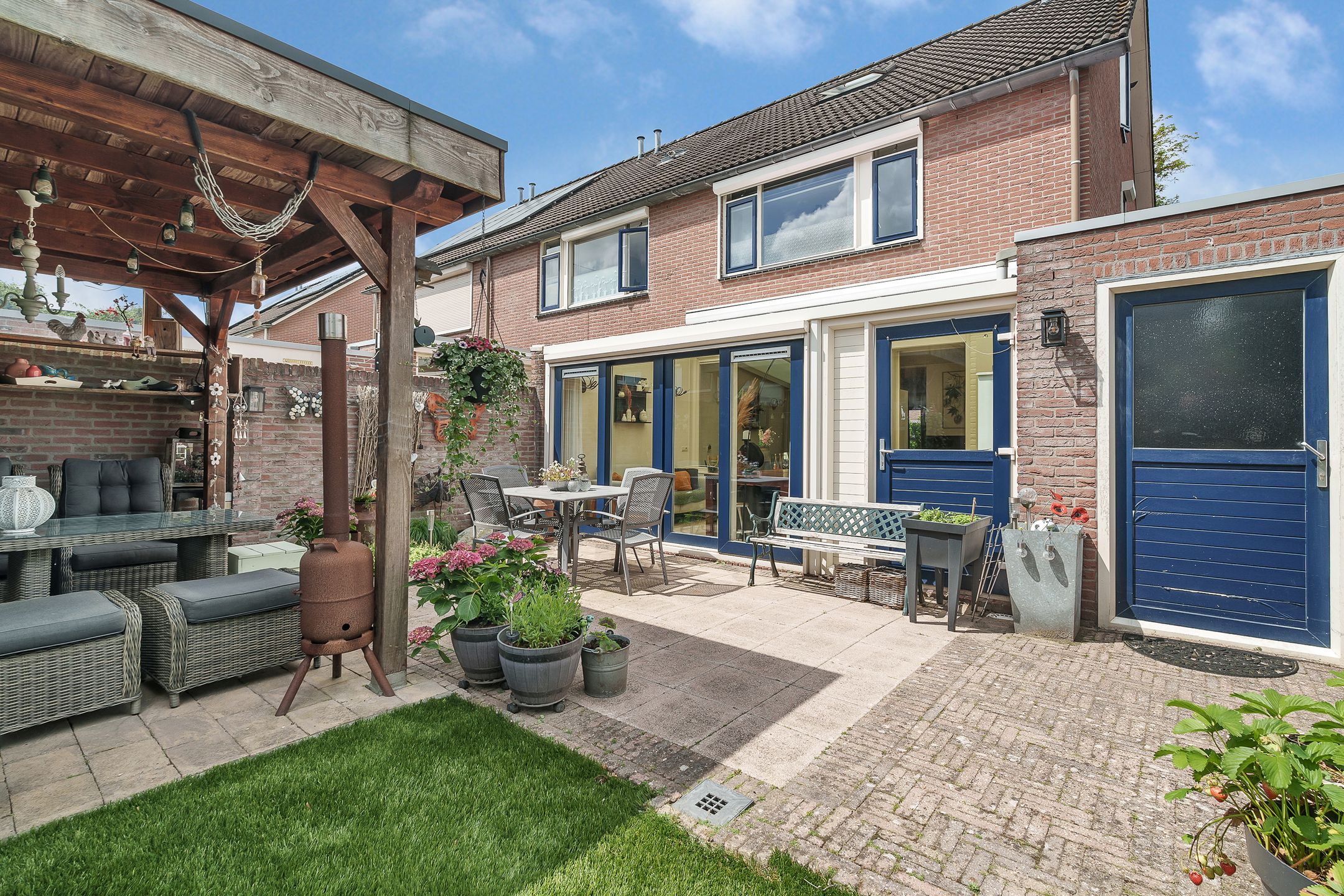 Foto 27 van Weegbree 15