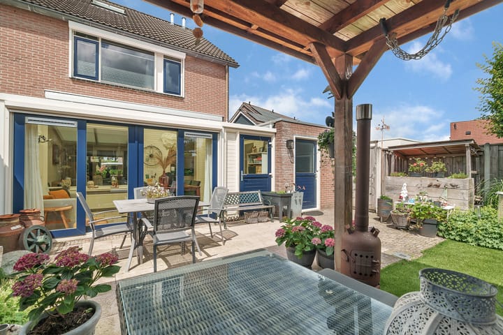 Foto 31 van Weegbree 15