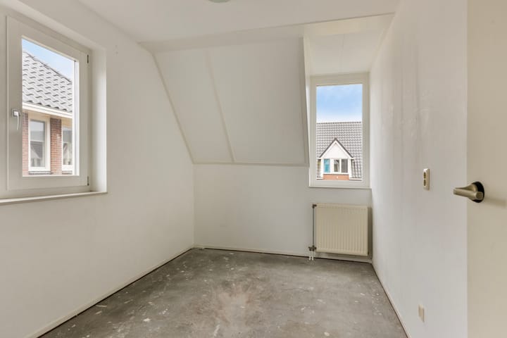 Foto 17 van Brandnetellaan 4