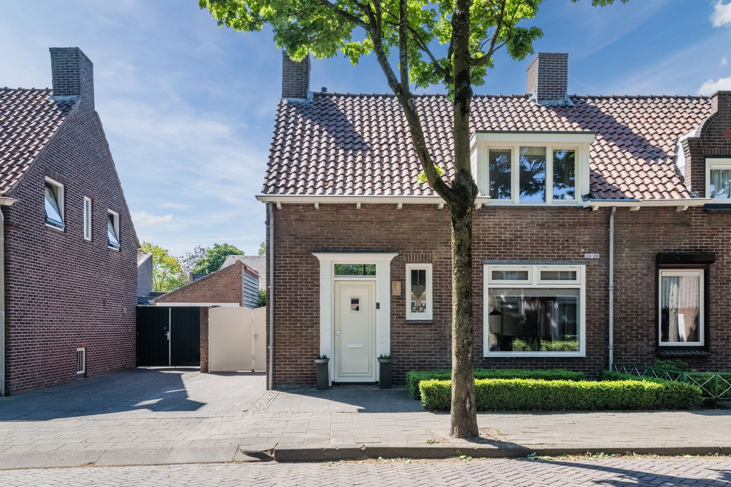 Photo 4 of Meester Schrauwenstraat 9