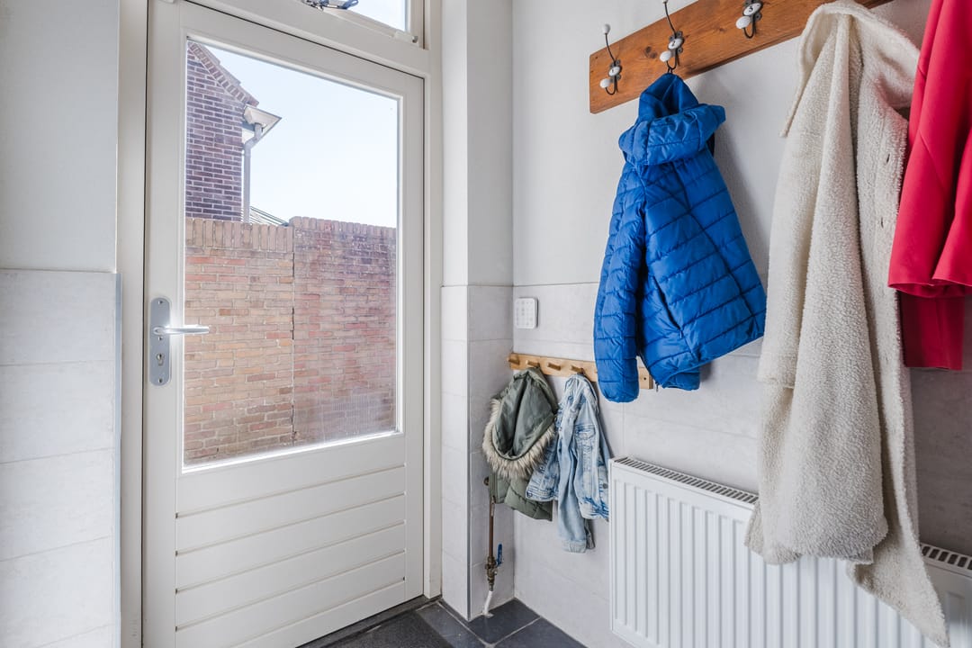 Photo 16 of Meester Schrauwenstraat 9