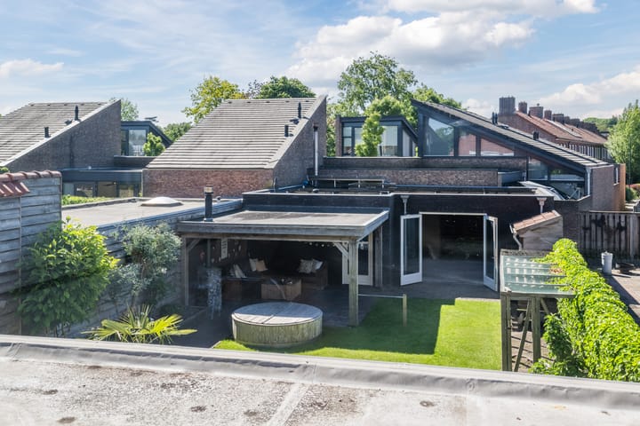 Photo 22 of Meester Schrauwenstraat 9