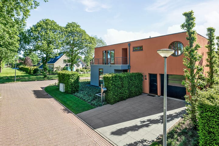 Photo 4 of Draagsteen 8