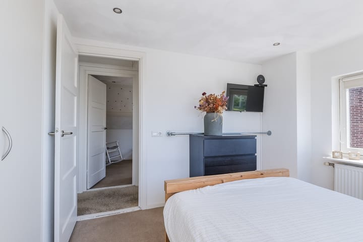 Photo 29 of Meester Schrauwenstraat 9