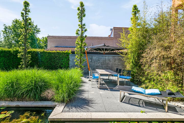 Photo 19 of Draagsteen 8