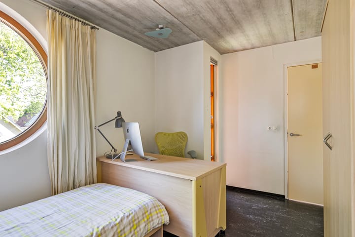 Photo 36 of Draagsteen 8