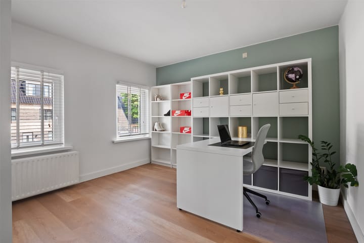 Foto 13 van Maarten Trompstraat 21