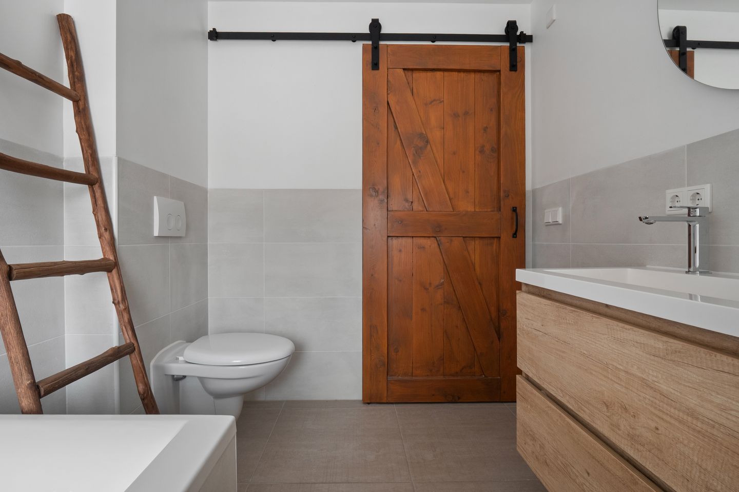 Foto 20 van Maarten Trompstraat 21